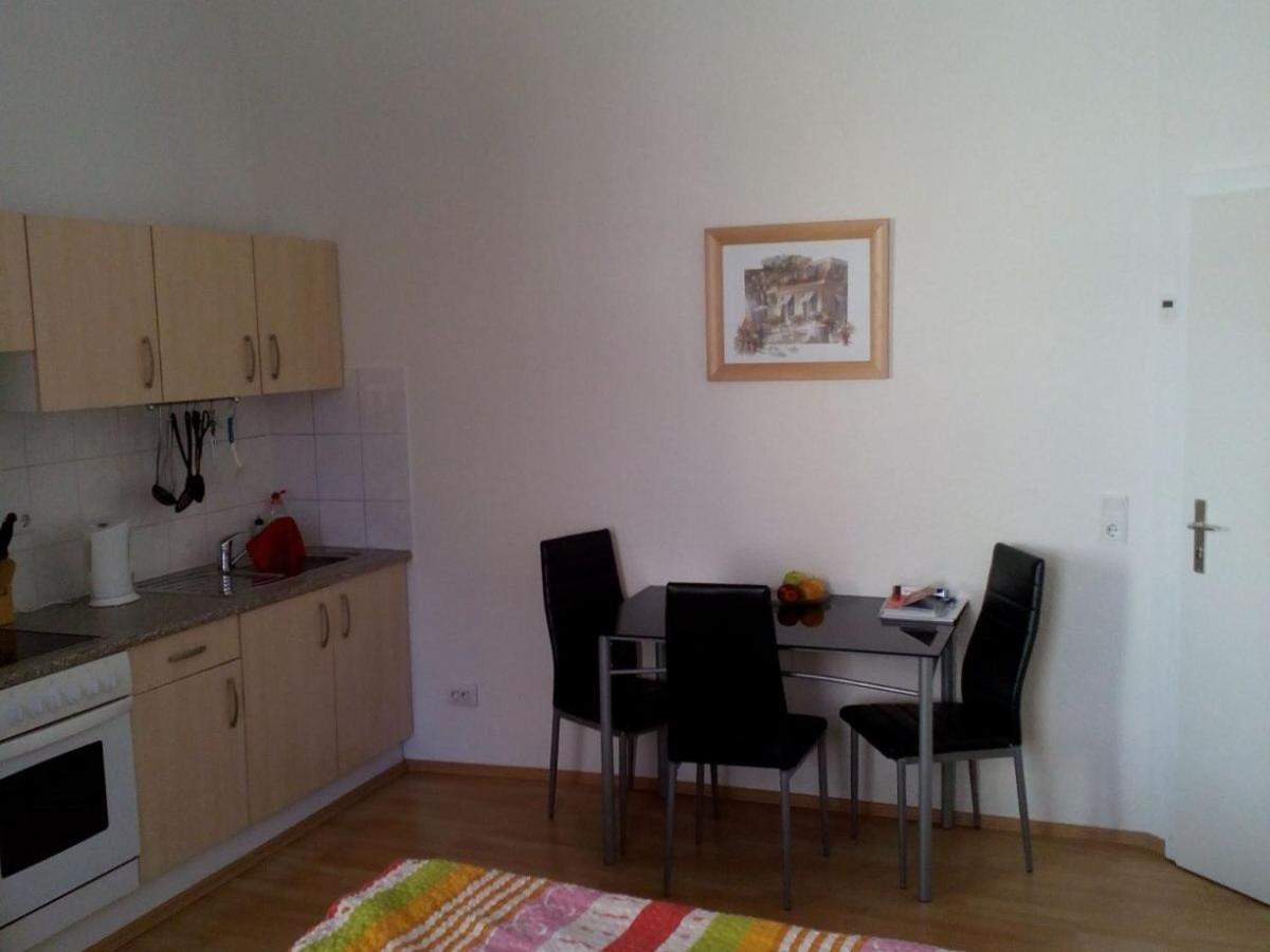 Hostel Im Medizinerviertel Halle  Rom bilde