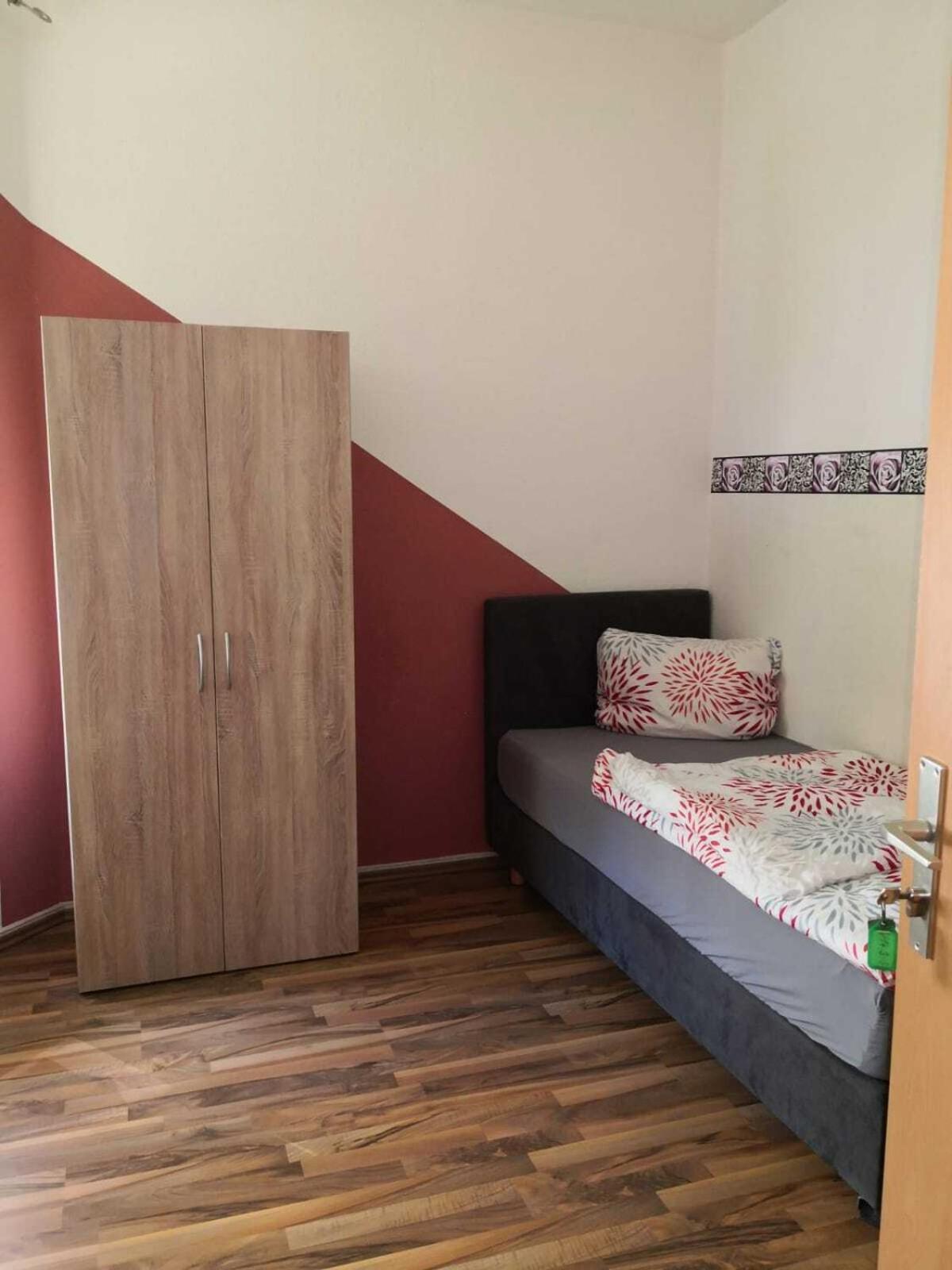 Hostel Im Medizinerviertel Halle  Rom bilde