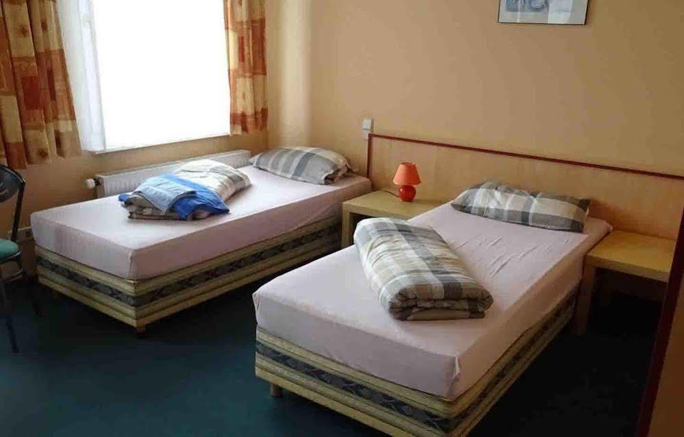 Hostel Im Medizinerviertel Halle  Eksteriør bilde